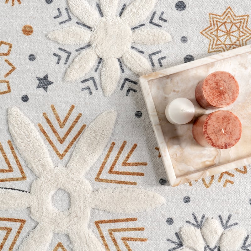 Nuloom Eloide High-Low Snowflake Area Rug