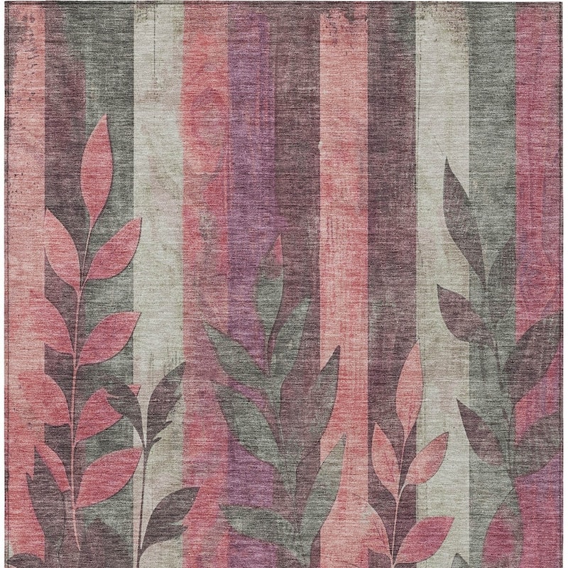 HomeRoots Floral Transitional Rectangle Outdoor Rug
