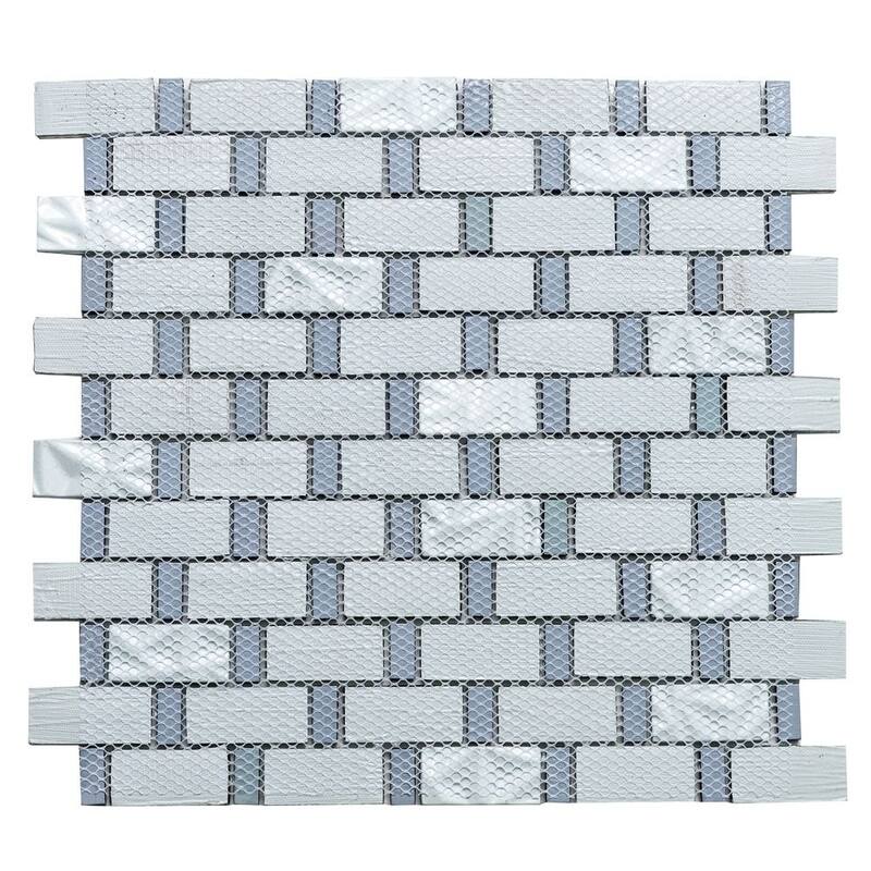 Wonderland 1in x 2in Winter Snow Glass Backsplash Wall Tile