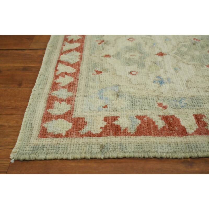 Handmade Wool Oushak Vegetable Dye Accent Rug, Medallion Geometric Carpet - 3' 0'' X 2' 0''