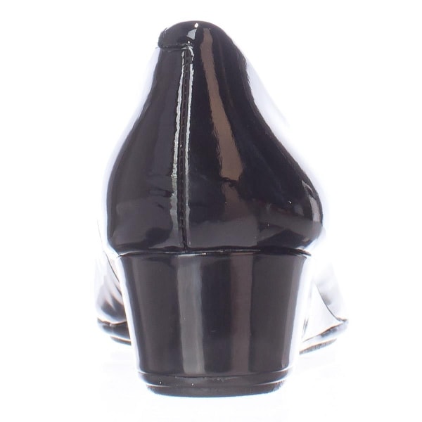 easy spirit avery low wedges