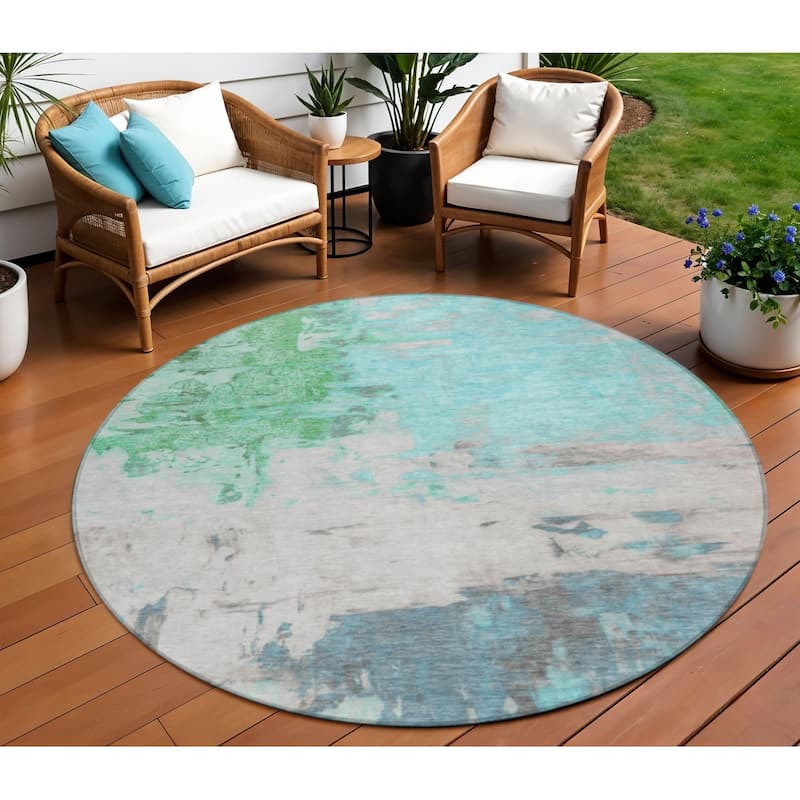 HomeRoots Abstract Transitional Rectangle Outdoor Rug - 8' Round