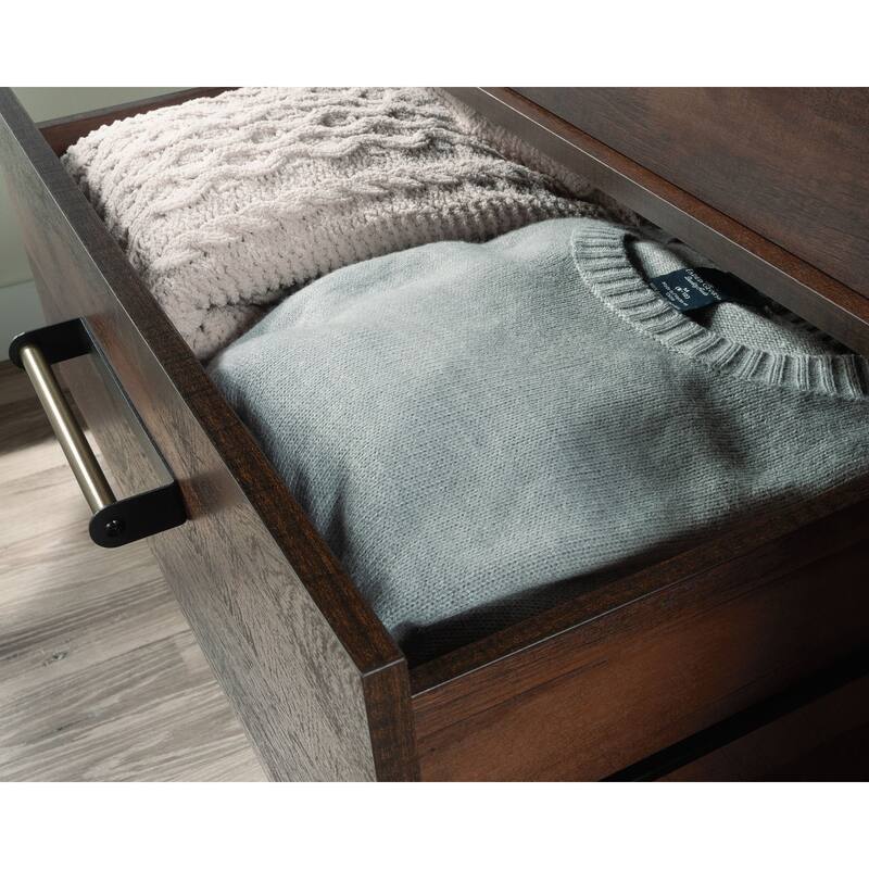 Briarbrook 6-Drawer Dresser Bo