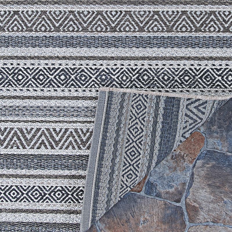 Porch & Den Casilda Indoor/ Outdoor Area Rug