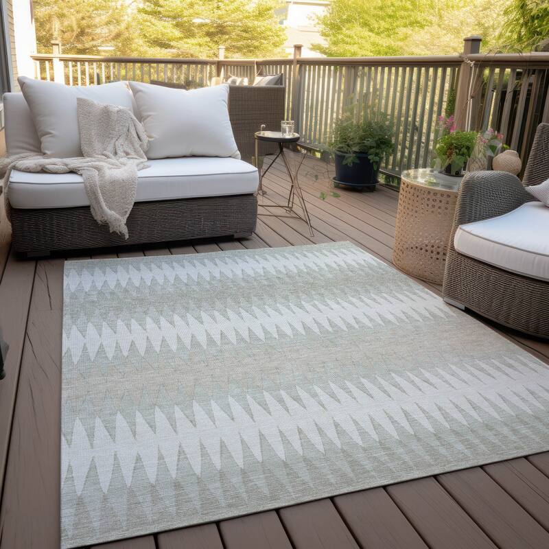 Machine Washable Indoor/ Outdoor Chantille Contemporary Rug