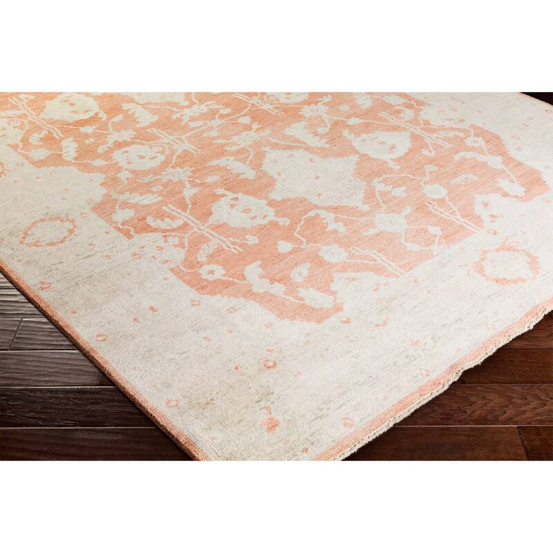 Hand Knotted WestHam Wool Area Rug - 9' x 13' - 9' x 13'