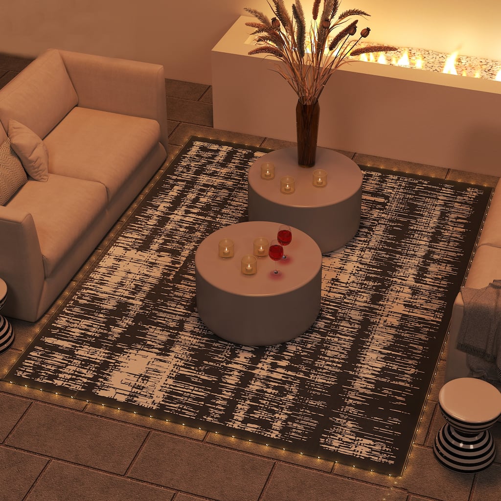 Outsunny Reversible Outdoor Rug Carpet with LED Lights, 10' x 8' PP Straw Rug - 8' x 10'