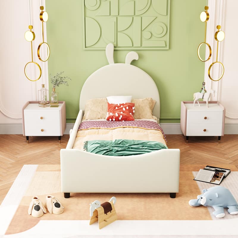 Upholstered Daybed with Headboard
