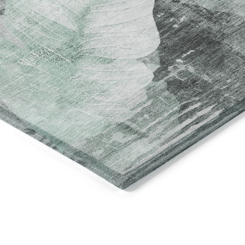 Machine Washable Indoor/Outdoor Modern Leaf Chantille Rug