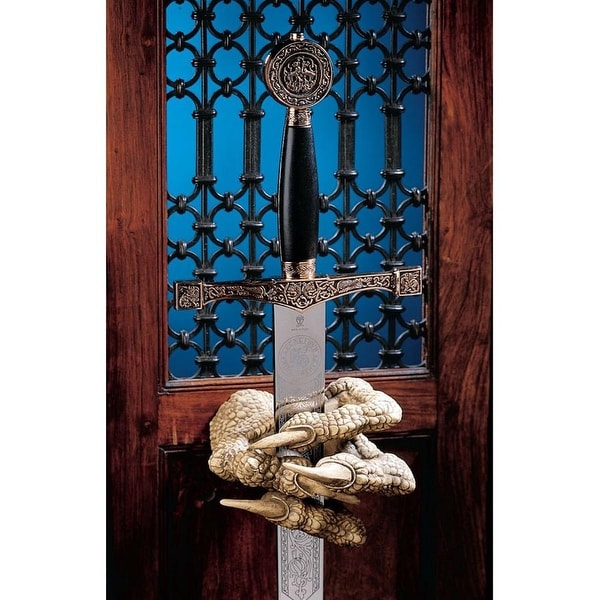 Design Toscano Dragons Thorne MacGarvey Claw Sword Hanger Set