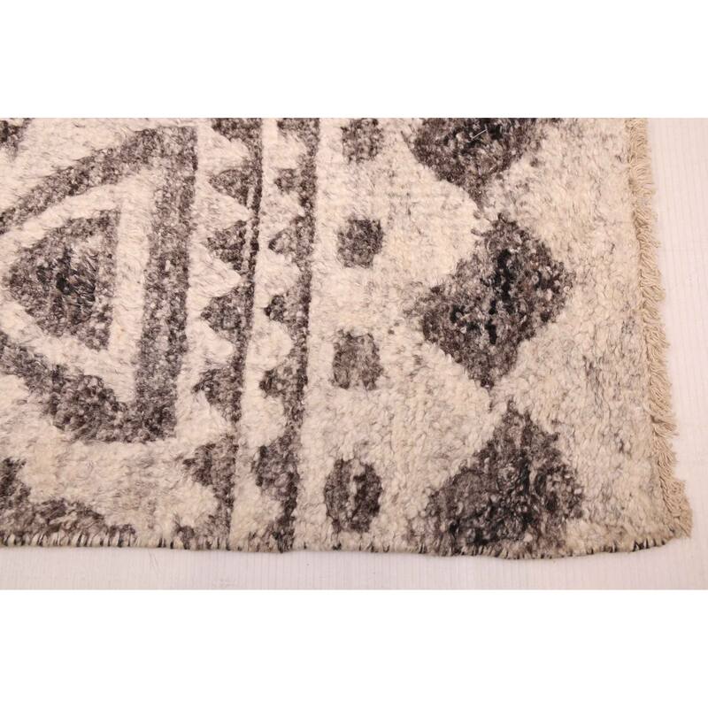 ECARPETGALLERY Hand-knotted Tangier Light Grey Wool Rug - 5'11 x 8'8
