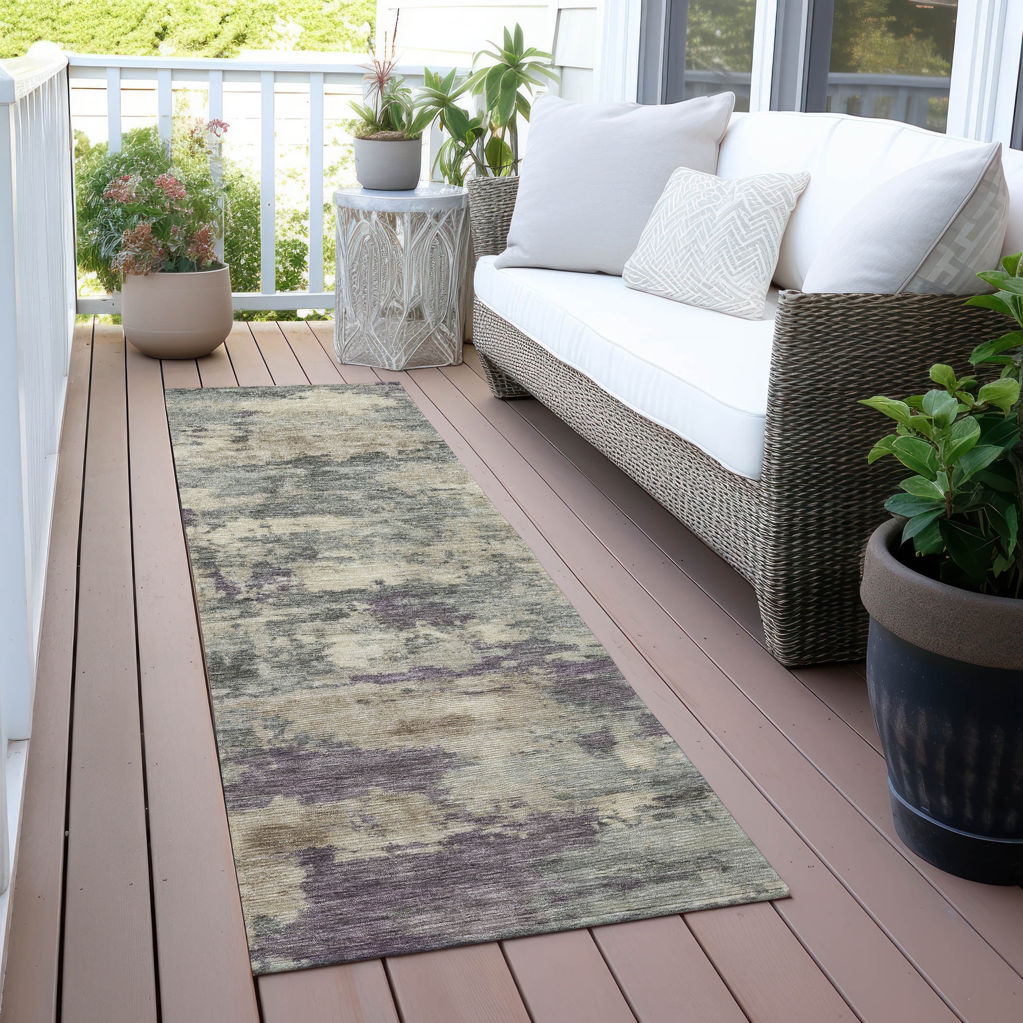 Machine Washable Indoor/Outdoor Modern Casual Chantille Rug