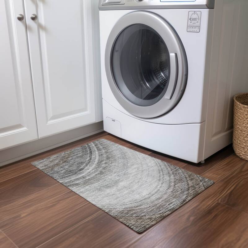 Machine Washable Indoor/ Outdoor Chantille Abstract Wave Rug - Gray - 1'8" x 2'6"