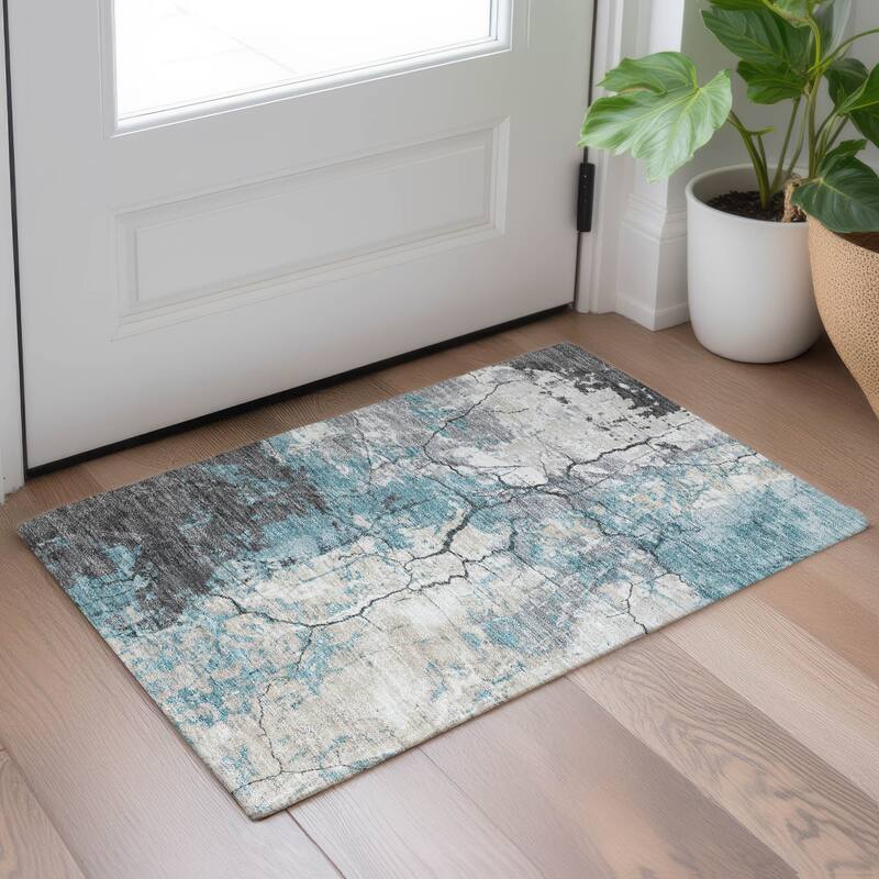 Machine Washable Indoor/ Outdoor Modern Crackle Chantille Rug