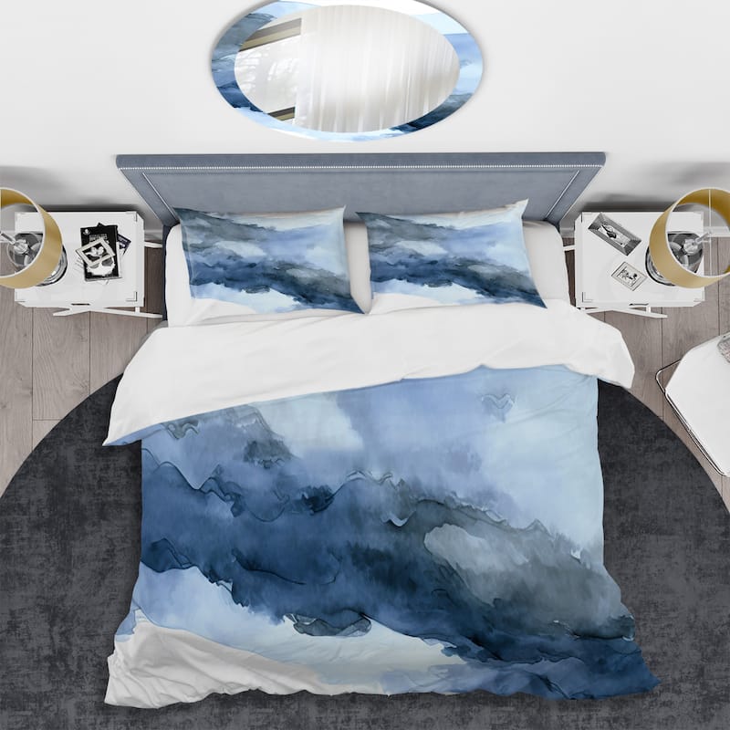 Designart "Sapphire Blue Nebula VII" Blue Modern - Bedding Cover Set With Shams