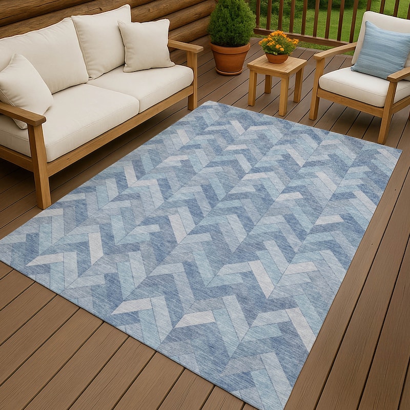 Machine Washable Indoor/ Outdoor Modern Chevron Chantille Rug