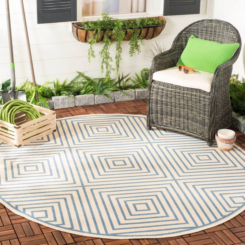 SAFAVIEH Beach House Indoor/ Outdoor Waterproof Patio Backyard Rug