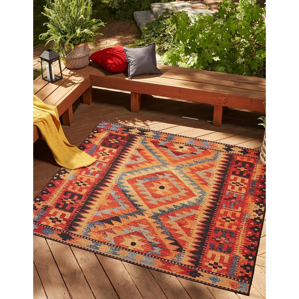 Outdoor Bounder Collection Area Rug