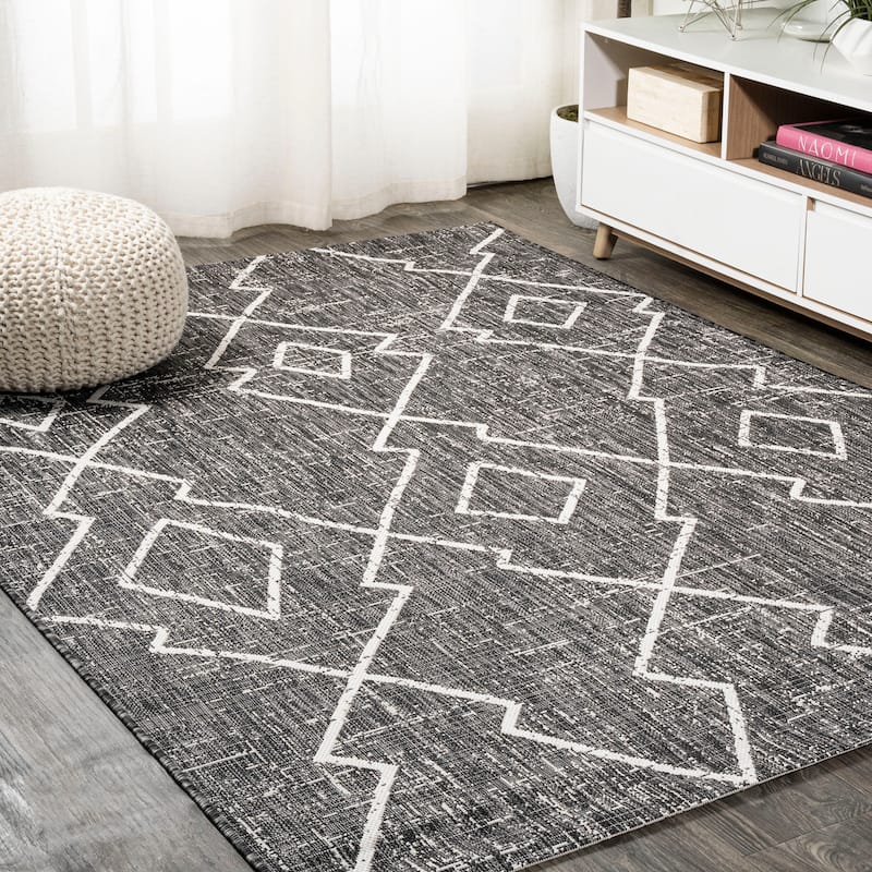 JONATHAN Y Derya Tribal Diamond Trellis Indoor/Outdoor Area Rug