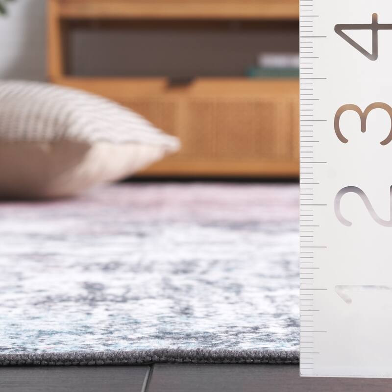 SAFAVIEH Malibu Aldona Modern & Contemporary Rug