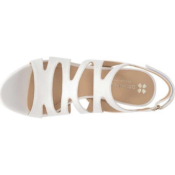 naturalizer pressley sandals white