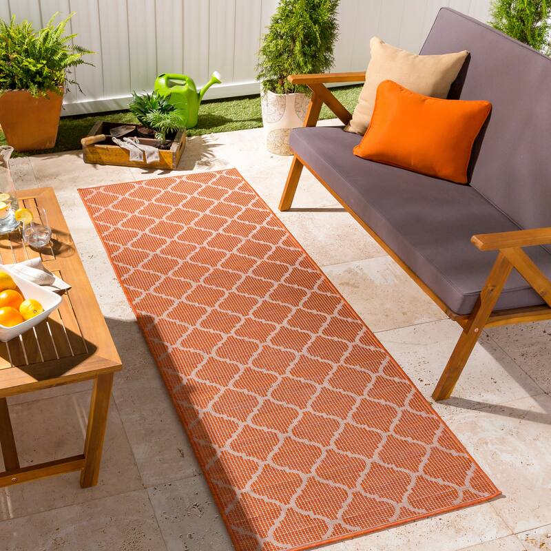 Artistic Weavers Asya Traditional Trellis Outdoor Area Rug