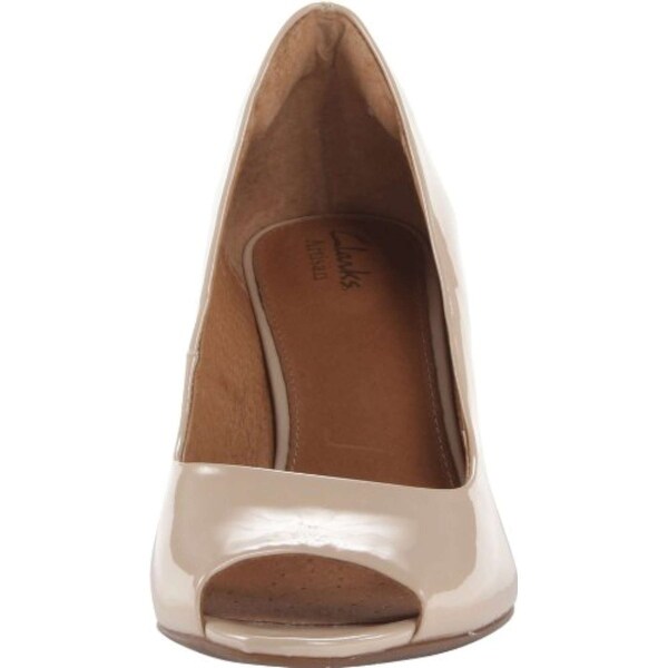 clarks cynthia avant pump