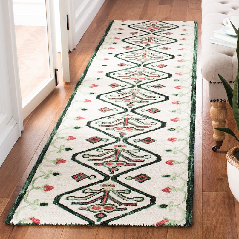 SAFAVIEH Handmade Aspen Giuseppina Boho Tribal Wool Rug