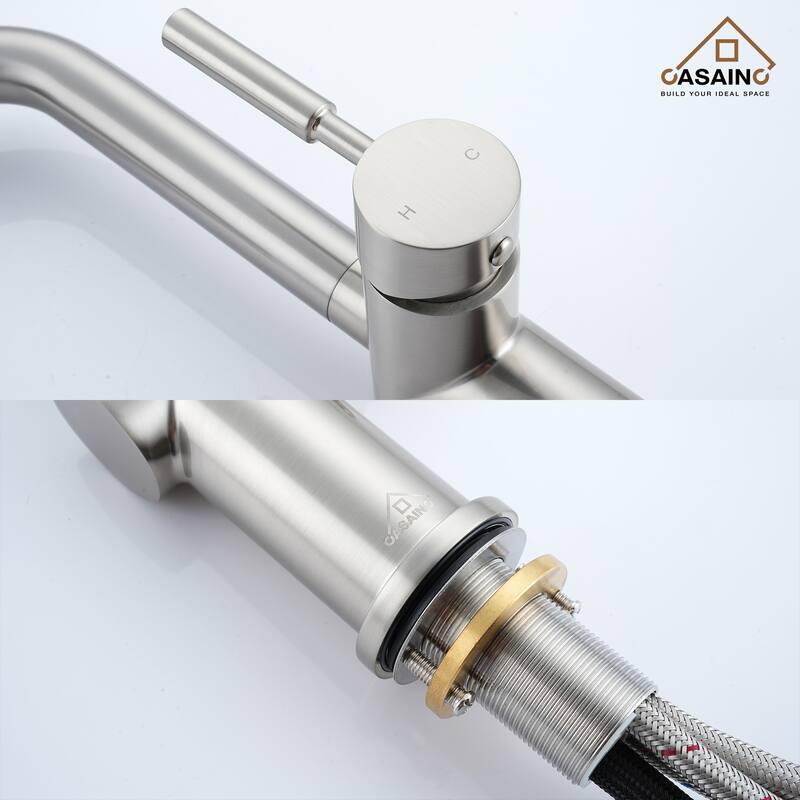 Single Handle Pull Out Sprayer Kitchen Faucet