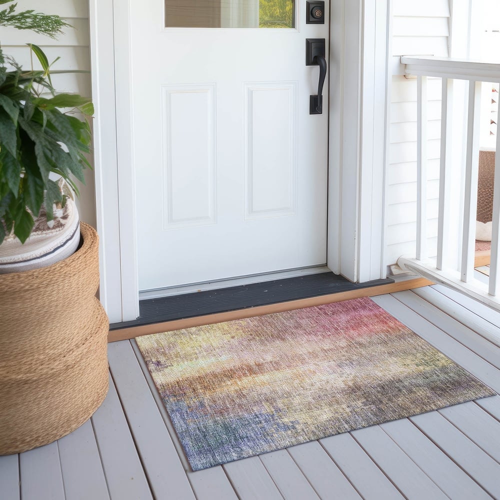 Machine Washable Indoor/ Outdoor Abstract Ombre Chantille Rug