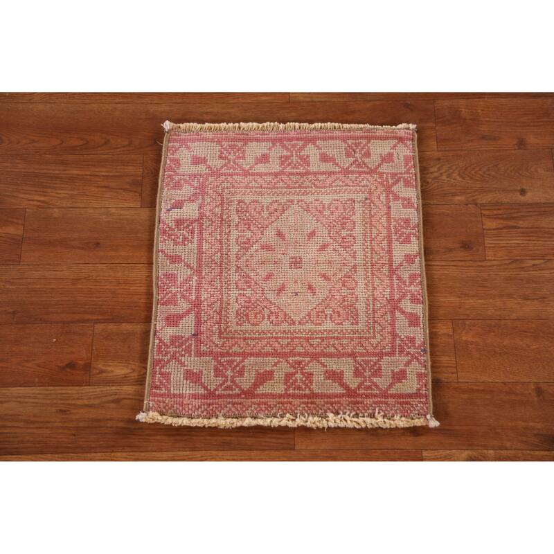 Hand Knotted Oriental 100% Wool Carpet Transitional Tribal Pink Anatolian Area Rug - 1' 4'' X 1' 2''