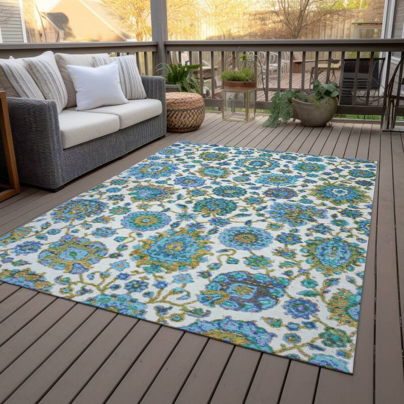 Machine Washable Indoor/Outdoor Traditional Farmhouse Chantille Rug