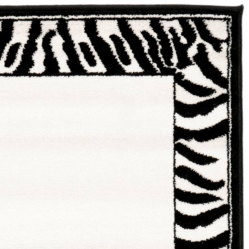 SAFAVIEH Lyndhurst Siegtraud Traditional Oriental Rug