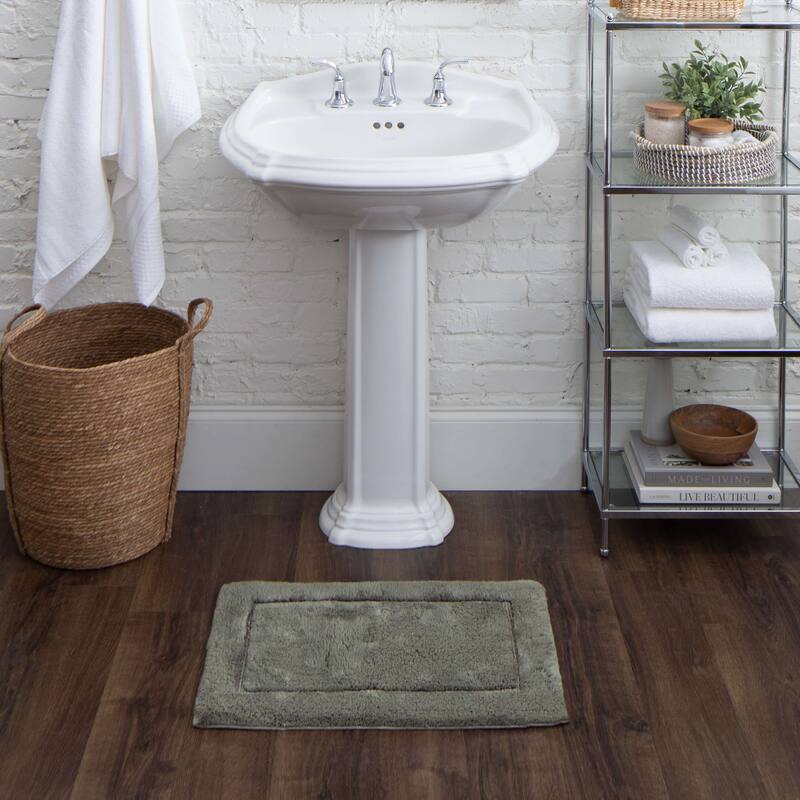 Mohawk Home Regency Bath Rug