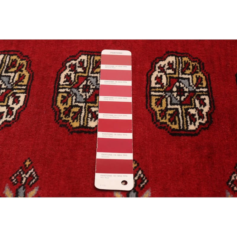 ECARPETGALLERY Hand-knotted Peshawar Bokhara Red Wool Rug - 5'7 x 7'7