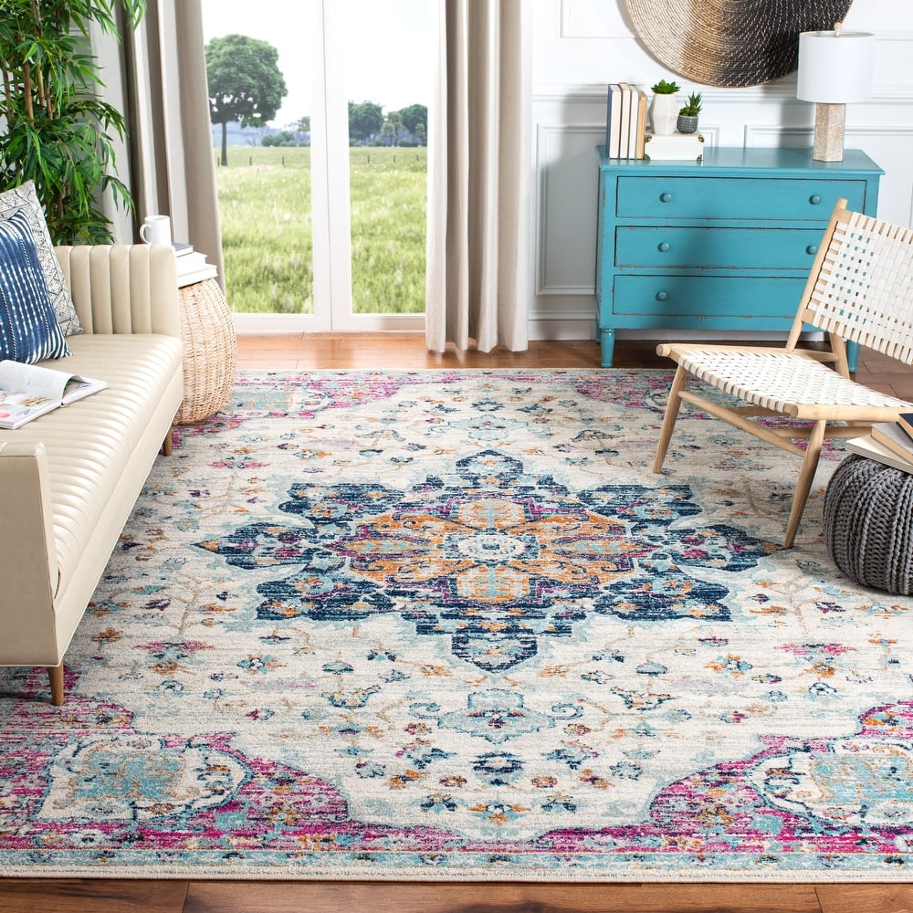 SAFAVIEH Madison Peggie Vintage Boho Medallion Rug
