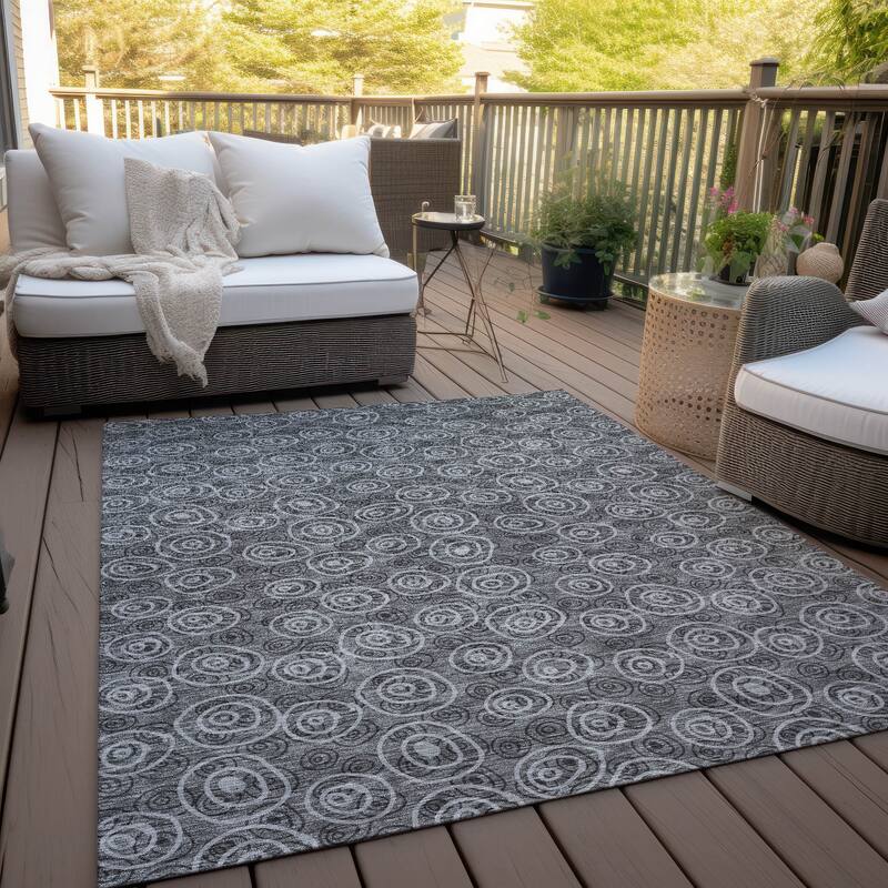 Machine Washable Indoor/ Outdoor Chantille Modern Bubbles Rug