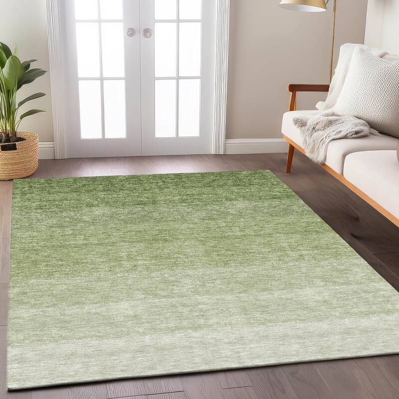 Machine Washable Indoor/ Outdoor Chantille Ombre Solid Rug