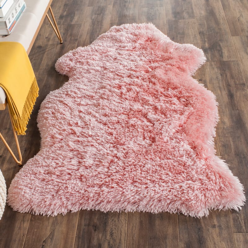 SAFAVIEH Handmade Arctic Shag Guenevere 3-inch Extra Thick Rug - 2' x 3' Scallop - Pink