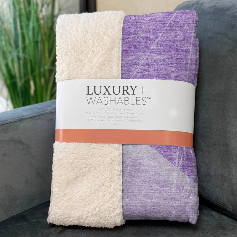 Premium Machine Washable Modern Prism Sherpa Throw Blanket