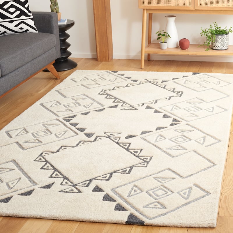 SAFAVIEH Handmade Casablanca Shag Radhika Tribal Wool Rug - 3' x 5' - Ivory/Grey