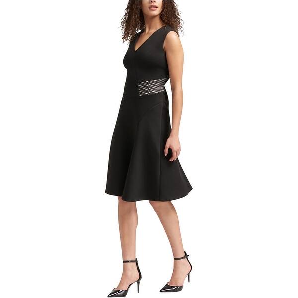 green emerald velvet dress WDIRARA Women's Deep V Neck Puff Sleeve High Rise Flare Dress Elastic Waist Dress  Black XX-Small at Amazon Women's Clothing store main image 1