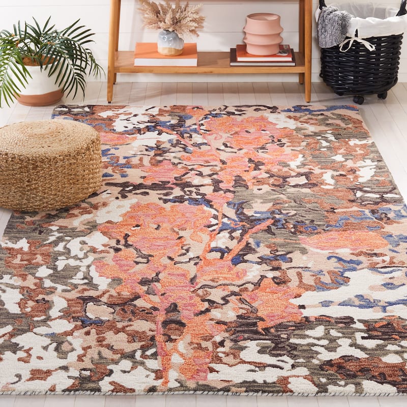 SAFAVIEH Handmade Blossom Florinela French Country Floral Wool Rug - 4' x 6' - Pink/Ivory