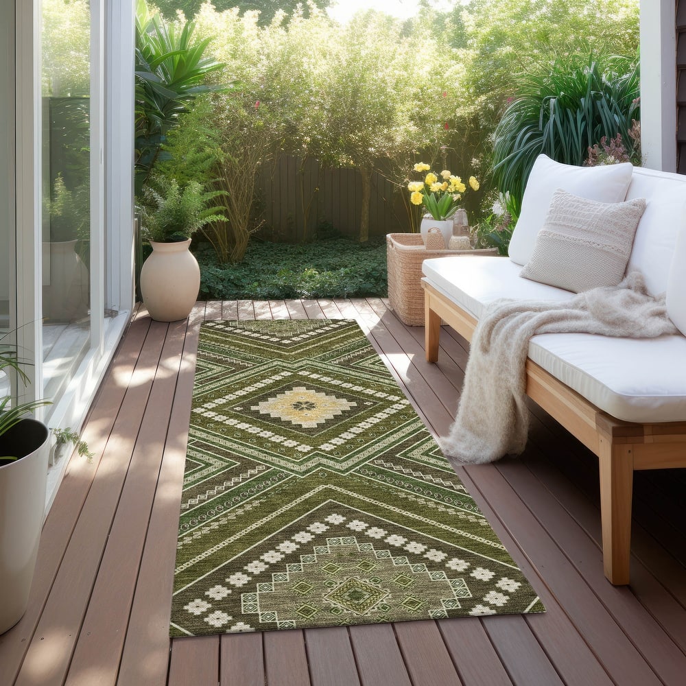 Machine Washable Indoor/ Outdoor Global Boho Chantille Rug