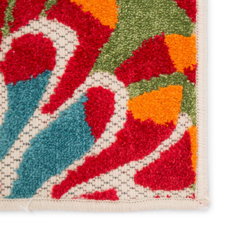 Balfour Indoor and Outdoor Floral Area Rug