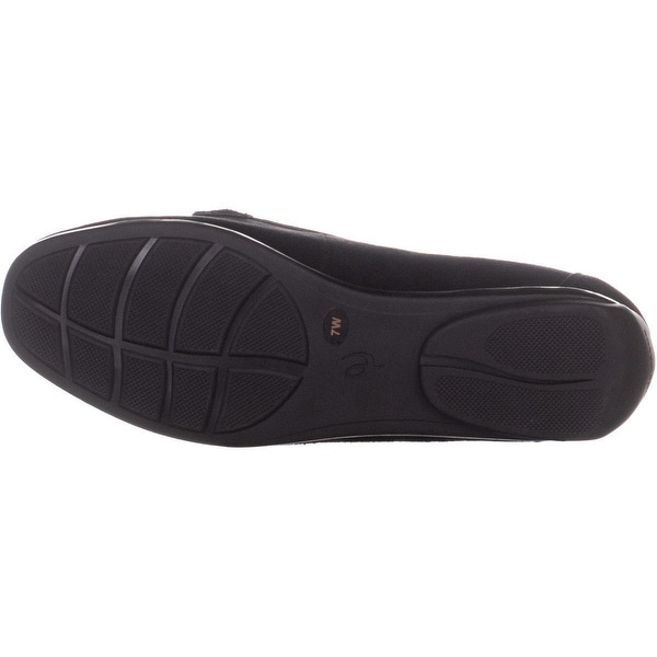 easy spirit antiria flats