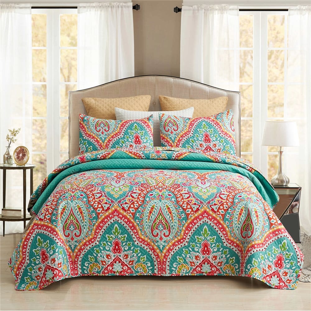European Floral Quilt Set