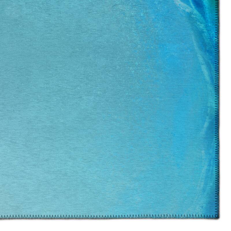 Indoor/Outdoor Harpswell Swordfish Washable Rug