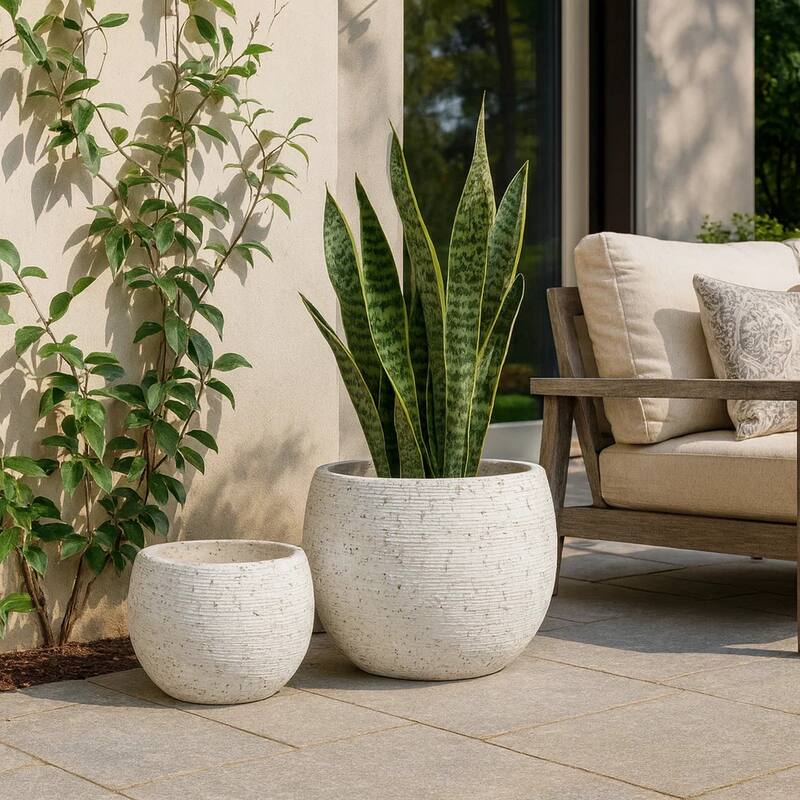 Line 10 Inch Planter Set of 2, Round Shaped Resin Body, Textured White