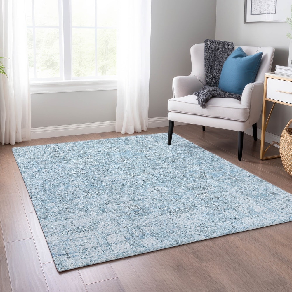 Machine Washable Indoor/ Outdoor Chantille Traditional Vintage Rug